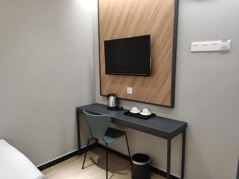 Hotel 99 Seri Kembangan Serdang Eksteriør billede